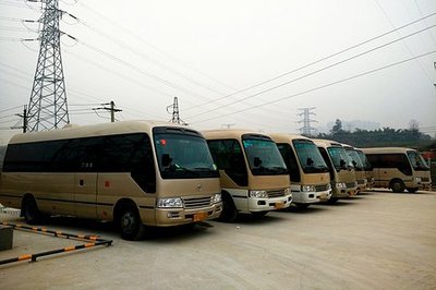 四川租車自助游&middot;福特全順 江淮星銳17座可提供川西川藏旅游包車戶外用車