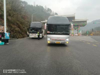 三都縣交通運輸綜合行政執法大隊開展春節前夕旅游包車客運專項整治行動