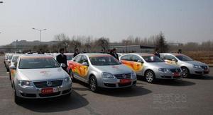 旅游包車哪家好安全快捷的青海自助游