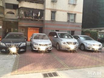 深圳新鴻發租車 自助旅游包車，開啟自由行新篇章